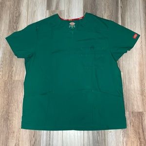 Dickie’s scrub top